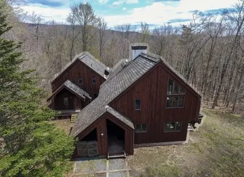 583 Hawk Spur Road Plymouth VT 05056