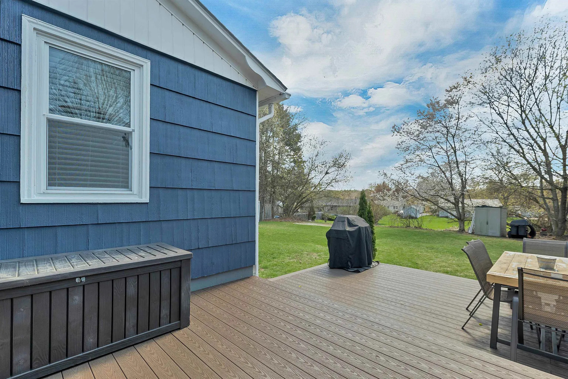 5 Pleasant Street Merrimack NH 03054