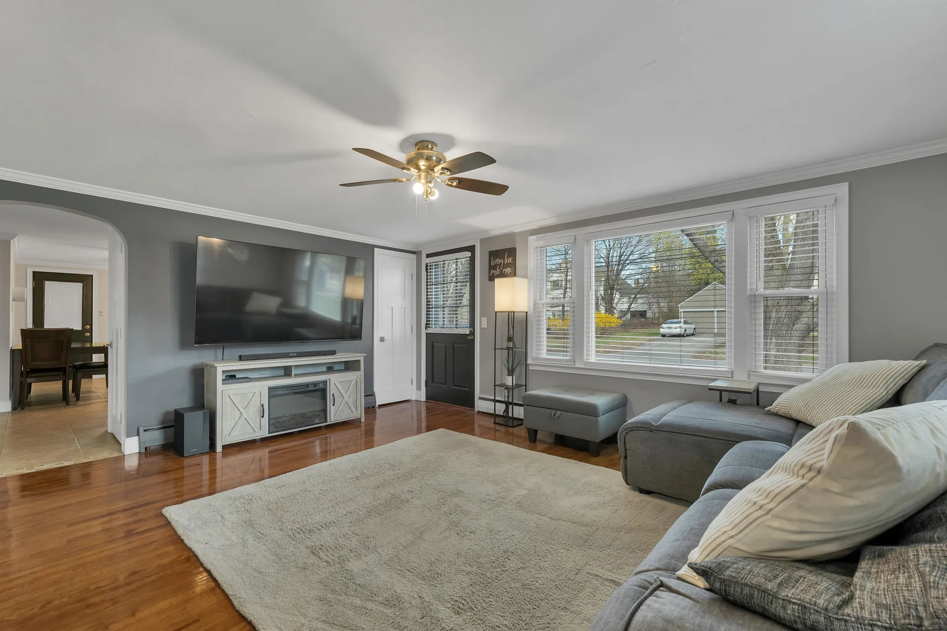 5 Pleasant Street Merrimack NH 03054