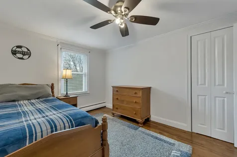 5 Pleasant Street Merrimack NH 03054