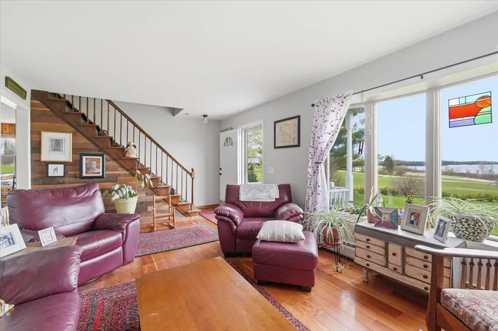 48 Bushey Drive Shelburne VT 05482
