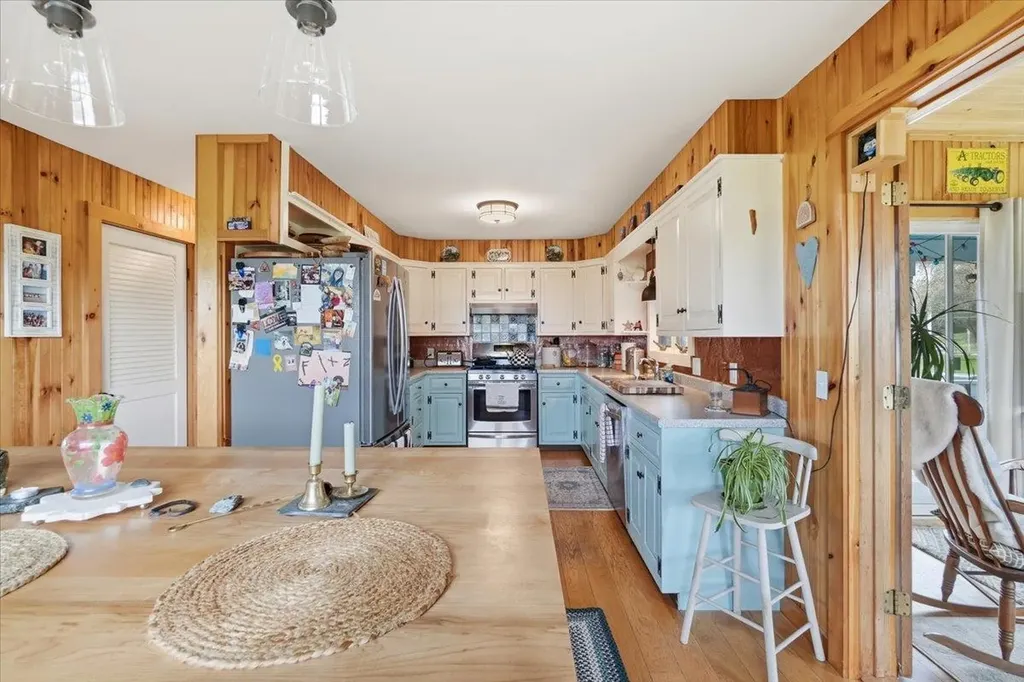48 Bushey Drive Shelburne VT 05482