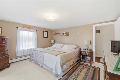 48 Bushey Drive Shelburne VT 05482