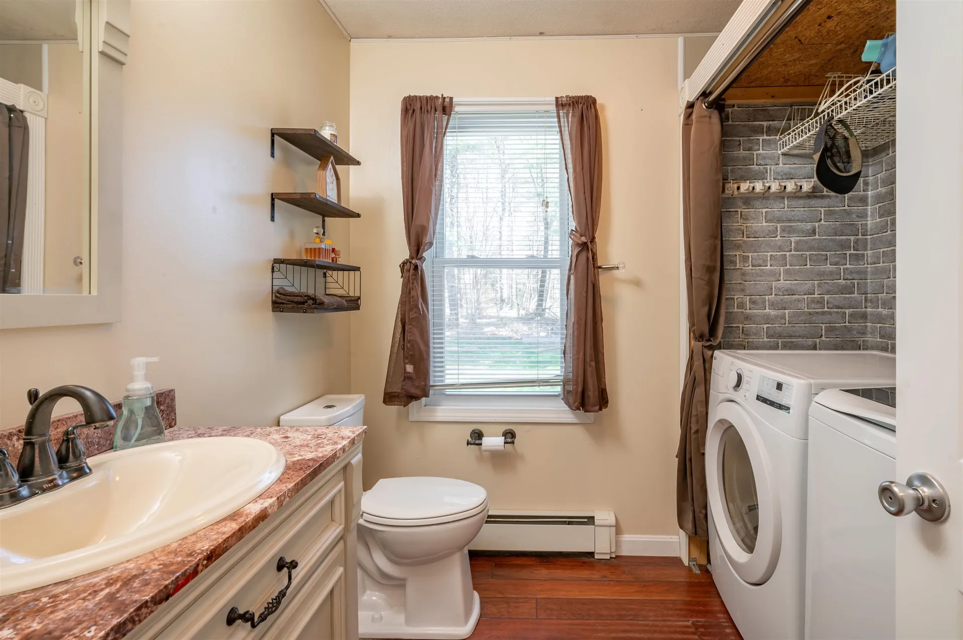 26 Pepperell Road Brookline NH 03033