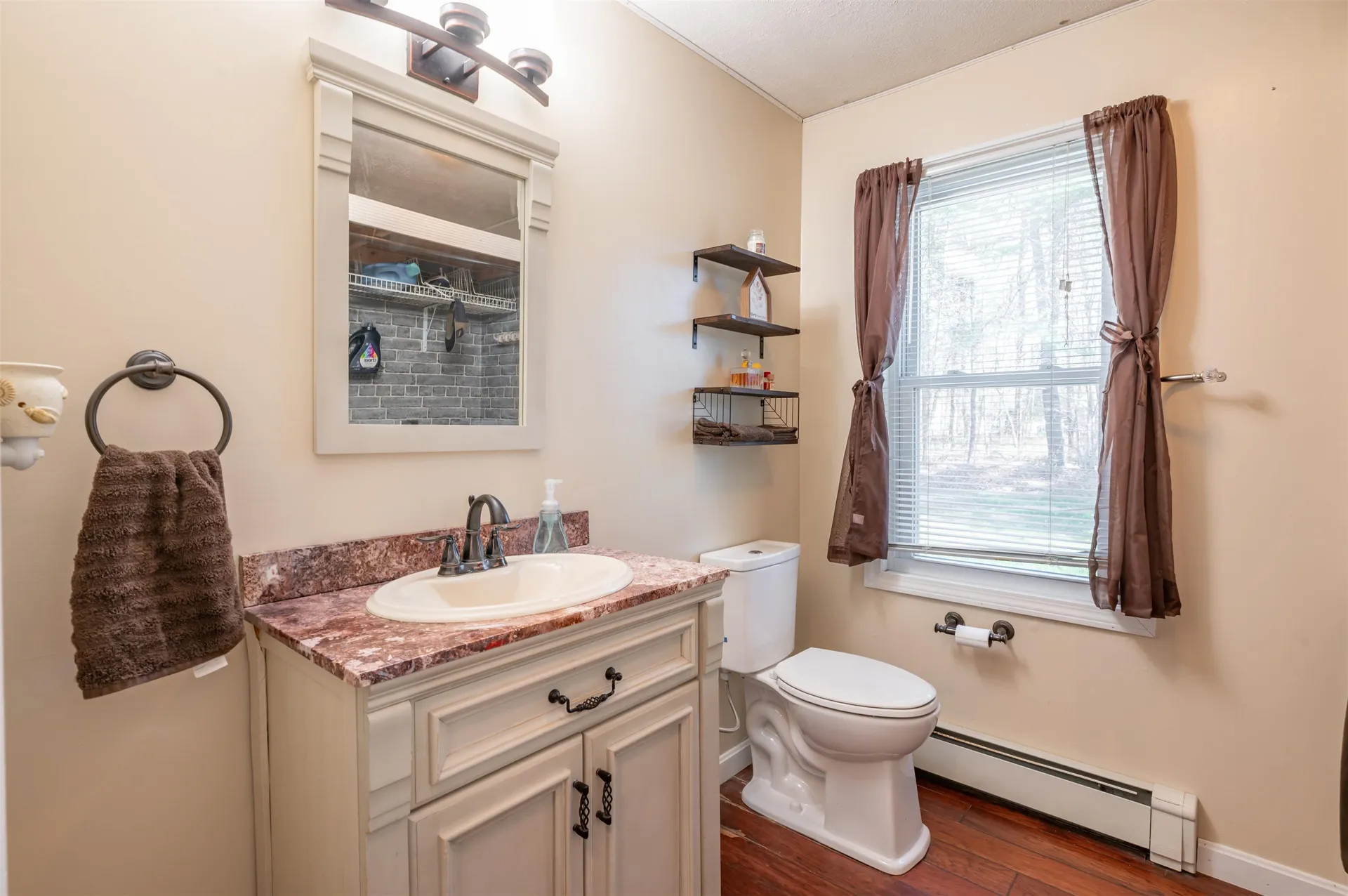 26 Pepperell Road Brookline NH 03033