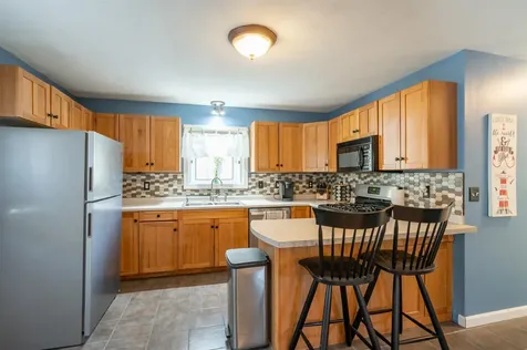 26 Pepperell Road Brookline NH 03033