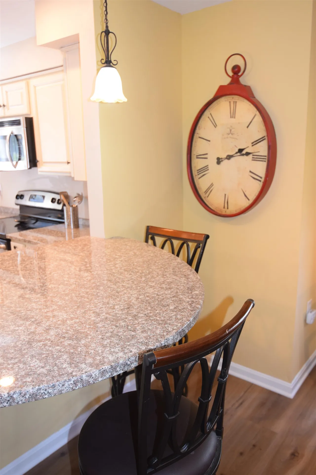 14 Grant Drive Woodstock NH 03262