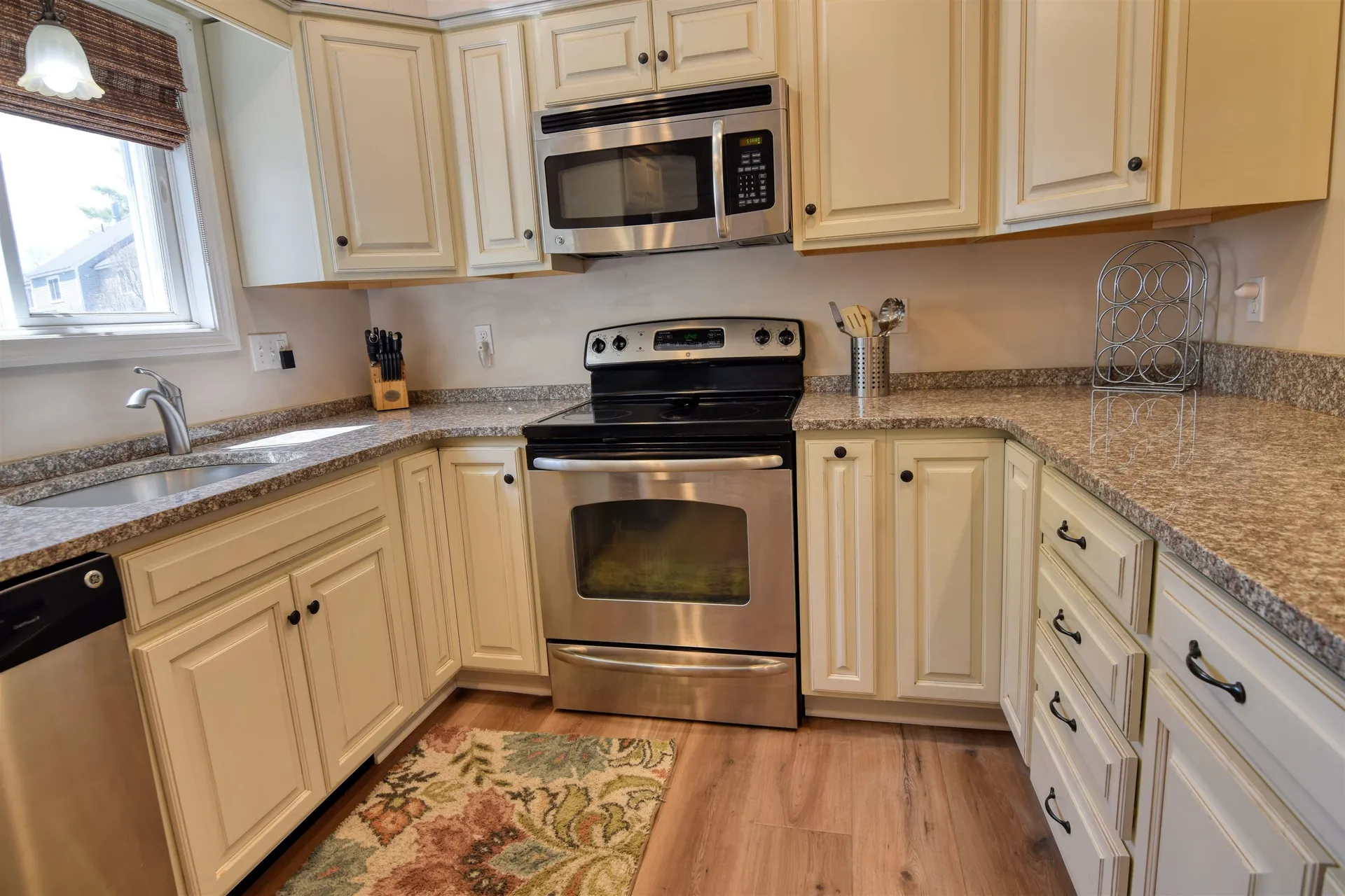 14 Grant Drive Woodstock NH 03262