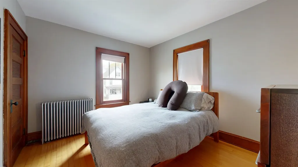 25 University Terrace Burlington VT 05401