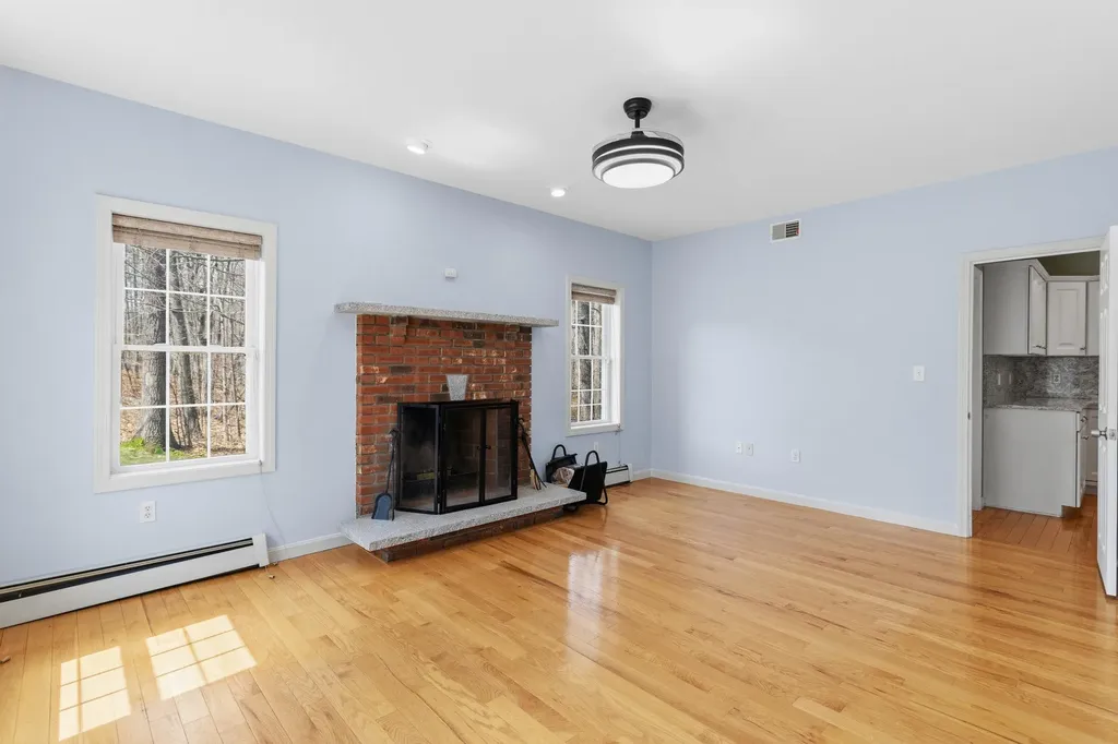 116 Fiddlehead Lane Chester NH 03036