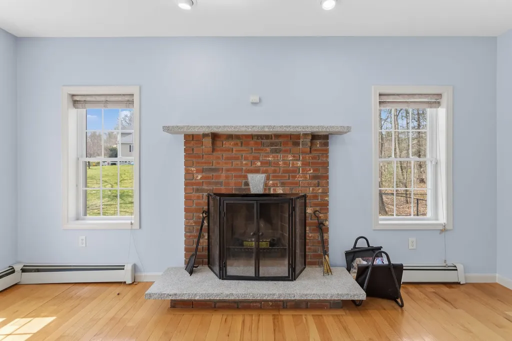116 Fiddlehead Lane Chester NH 03036