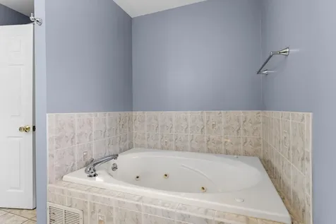 116 Fiddlehead Lane Chester NH 03036