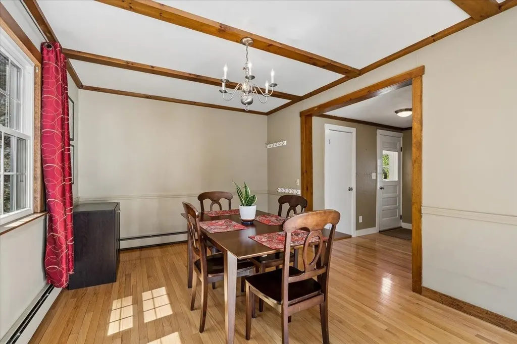 321 Spring Street Hopkinton NH 03229-3150
