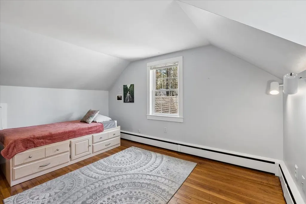 321 Spring Street Hopkinton NH 03229-3150