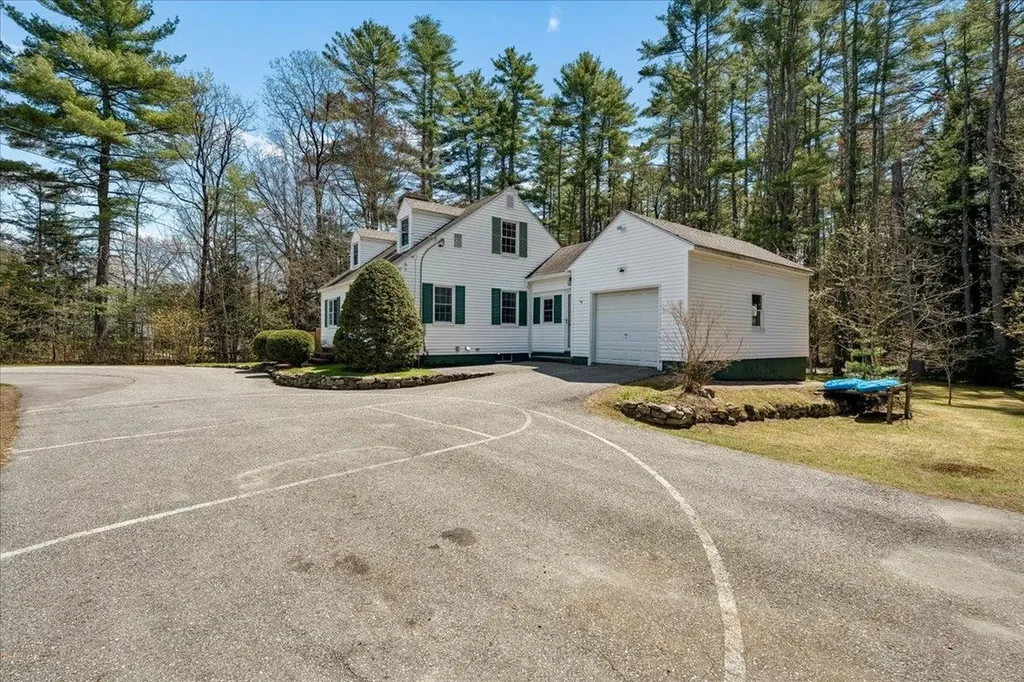 321 Spring Street Hopkinton NH 03229-3150