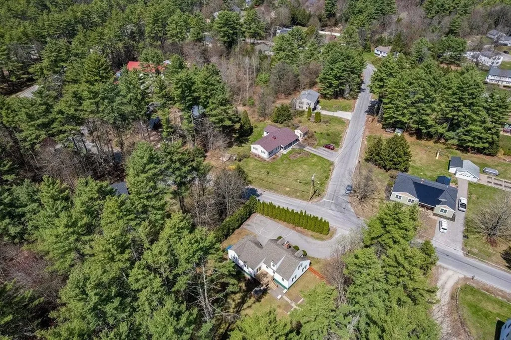321 Spring Street Hopkinton NH 03229-3150