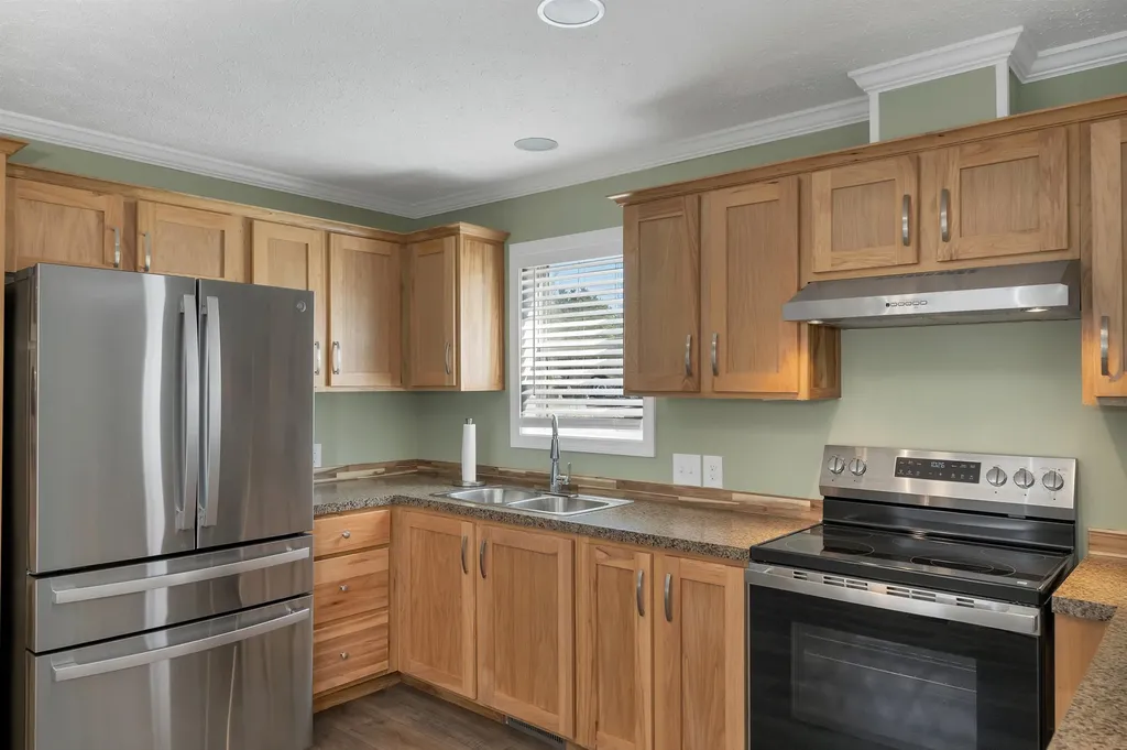 2 Atlas Place Derry NH 03038