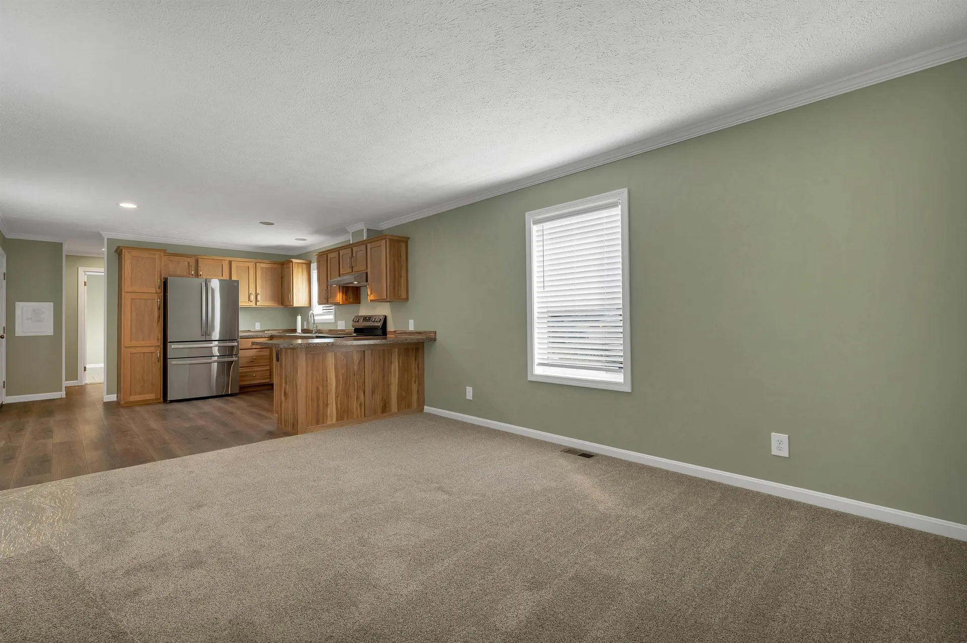 2 Atlas Place Derry NH 03038