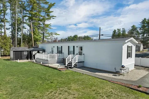 2 Atlas Place Derry NH 03038