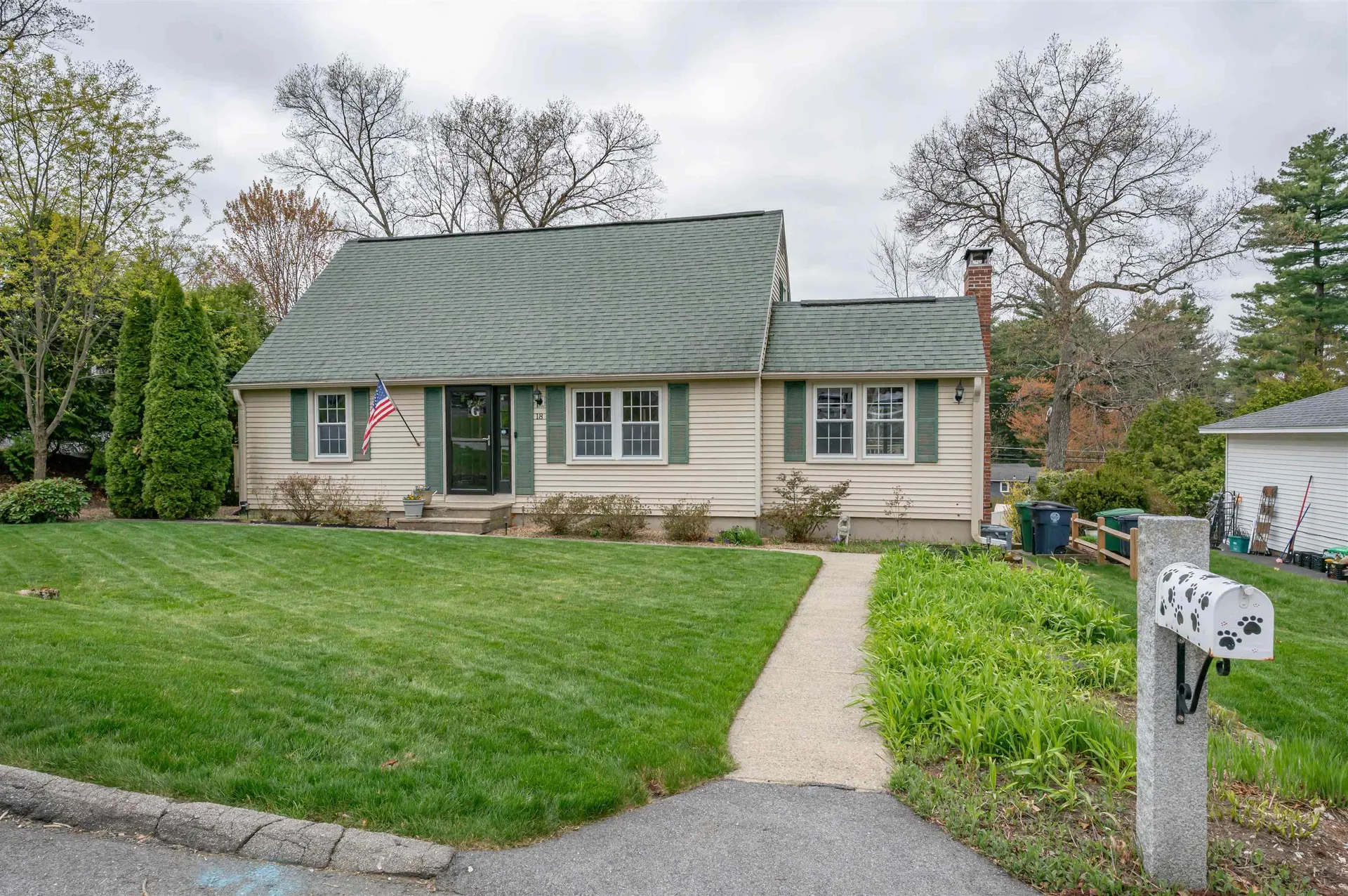 18 Hillside Drive Nashua NH 03064