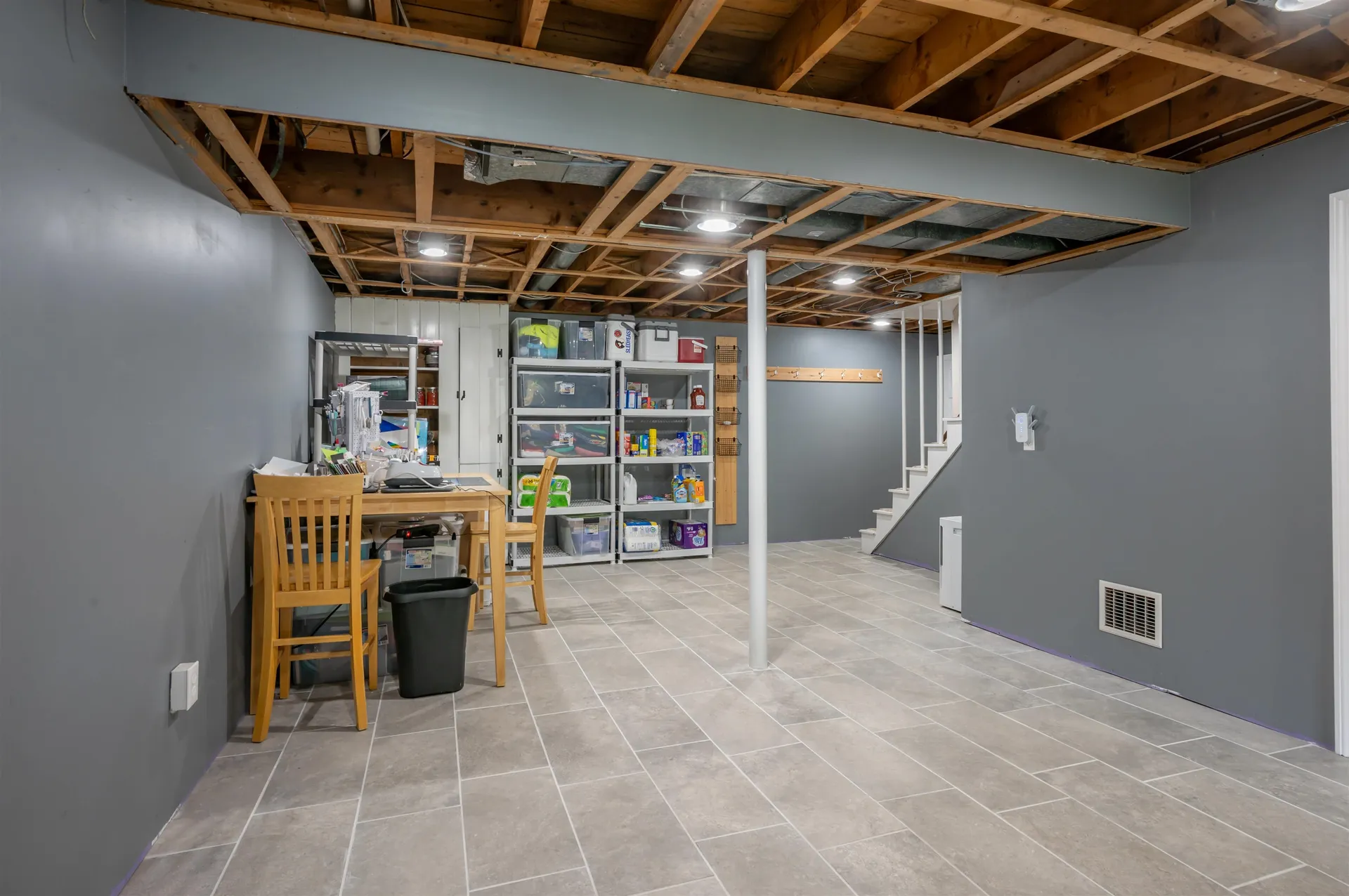 18 Hillside Drive Nashua NH 03064