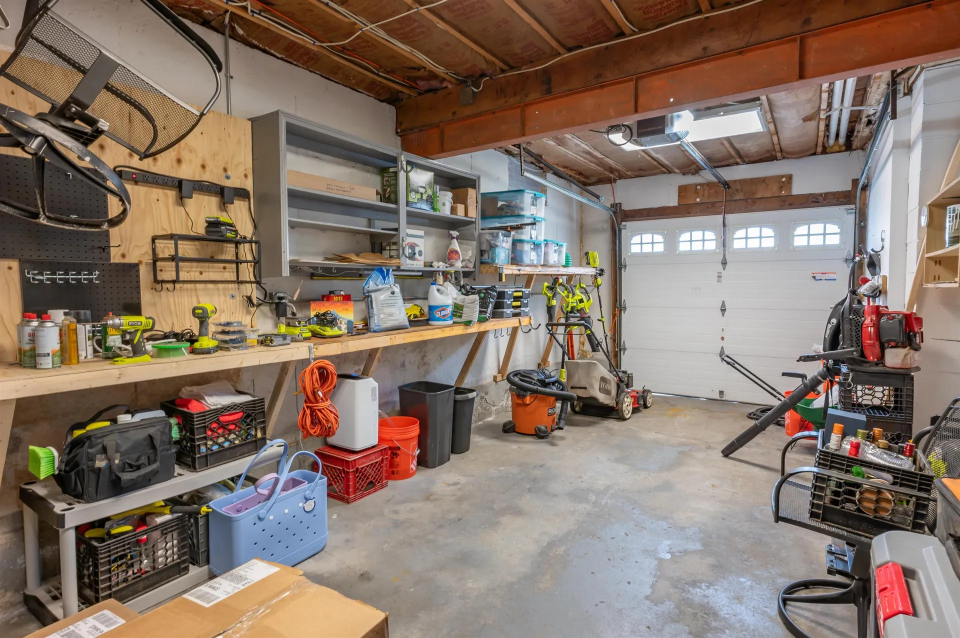 18 Hillside Drive Nashua NH 03064