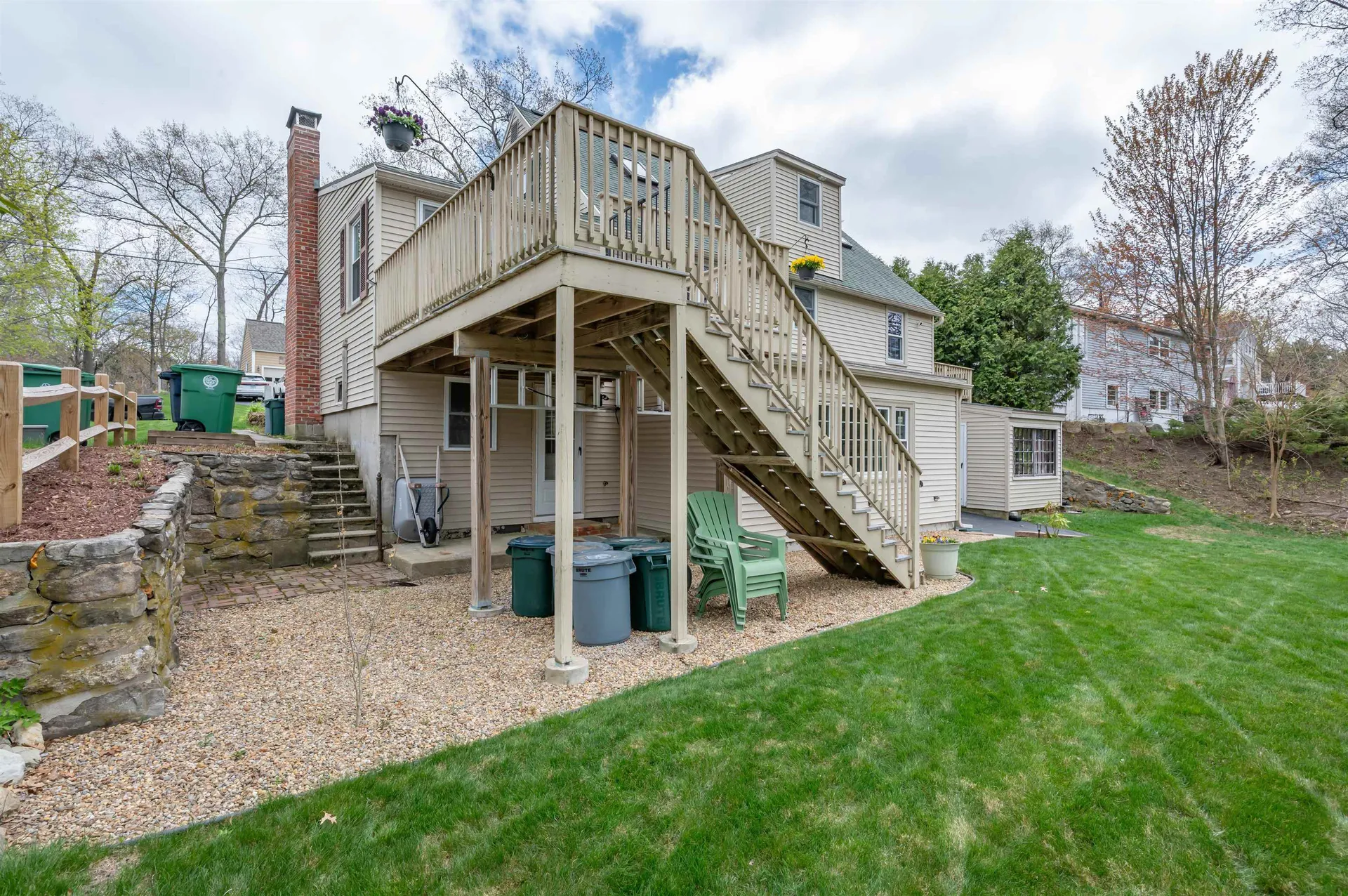 18 Hillside Drive Nashua NH 03064
