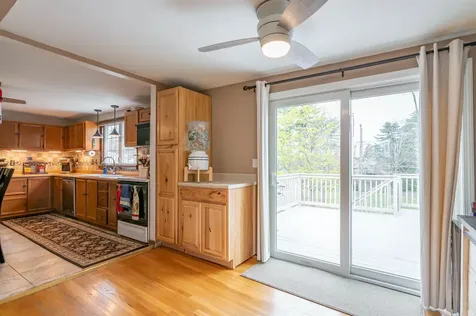 18 Hillside Drive Nashua NH 03064