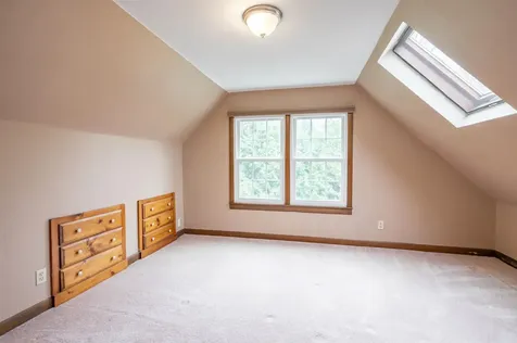 18 Hillside Drive Nashua NH 03064