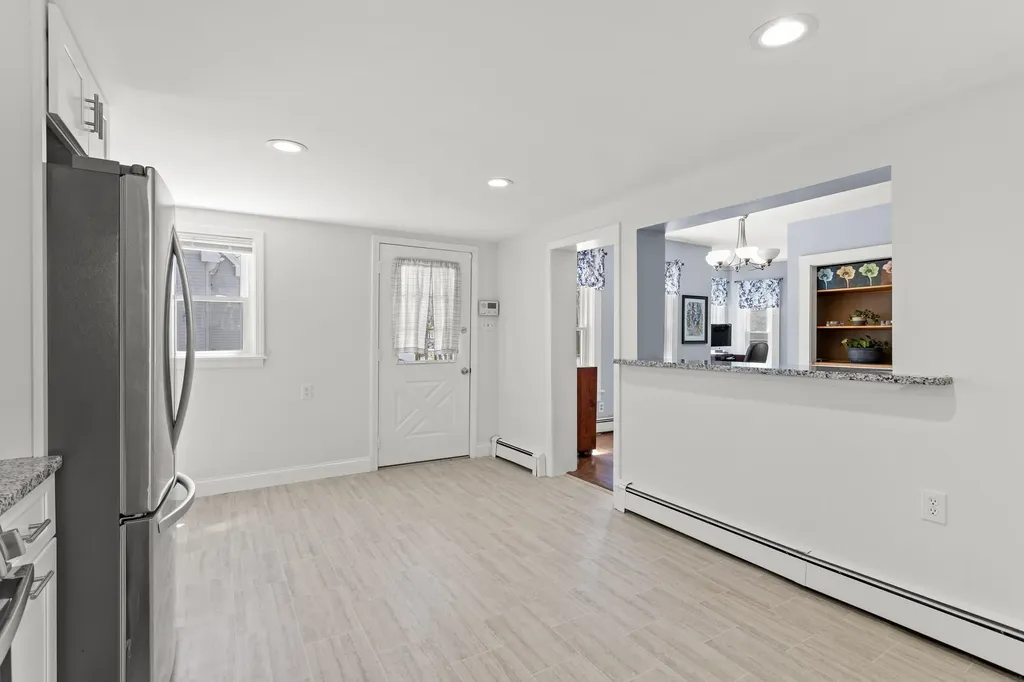 71 Franklin Street Derry NH 03038