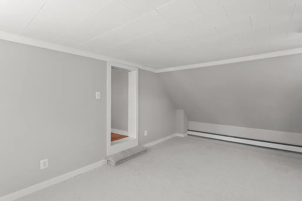71 Franklin Street Derry NH 03038