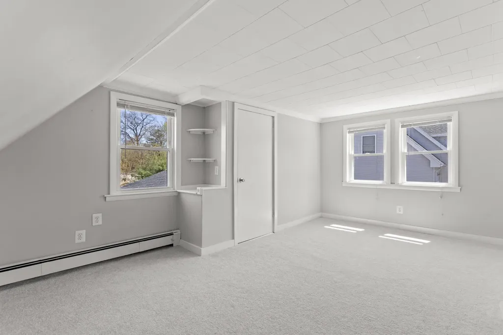 71 Franklin Street Derry NH 03038