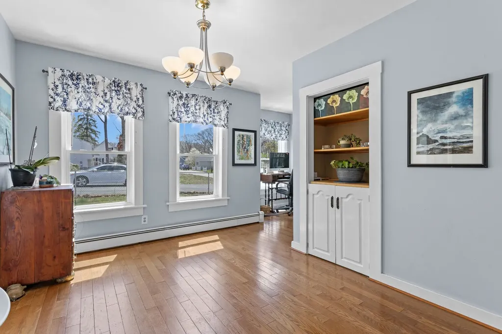 71 Franklin Street Derry NH 03038
