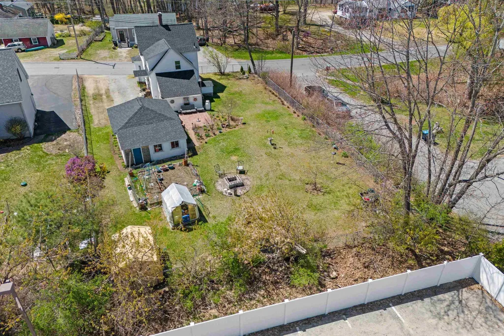 71 Franklin Street Derry NH 03038