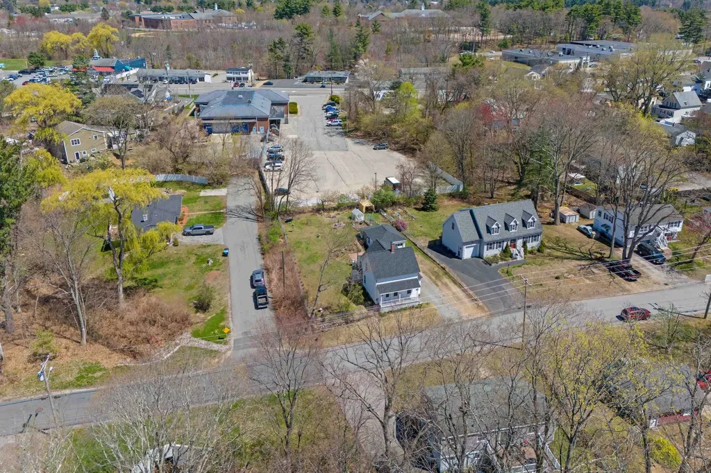 71 Franklin Street Derry NH 03038