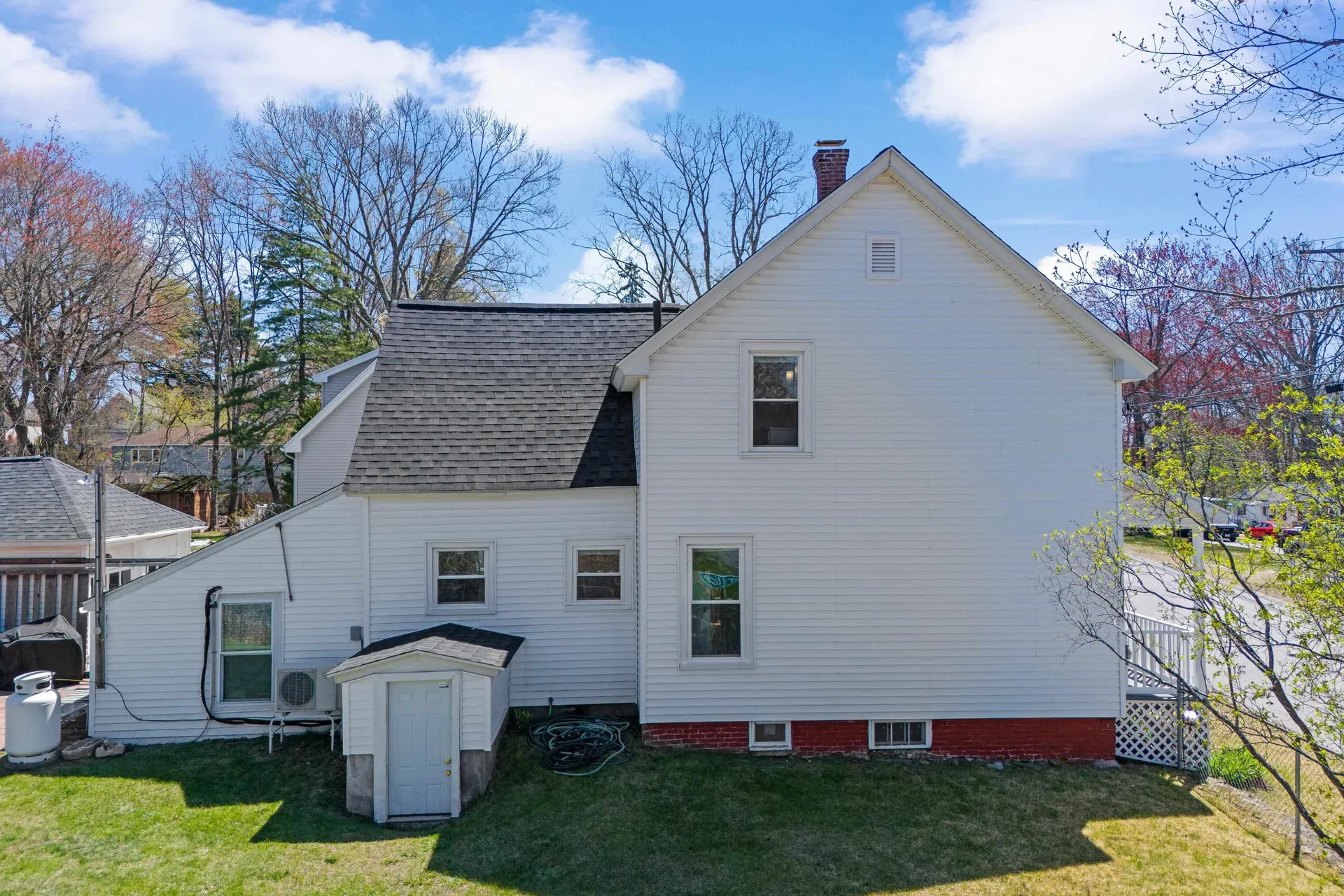 71 Franklin Street Derry NH 03038