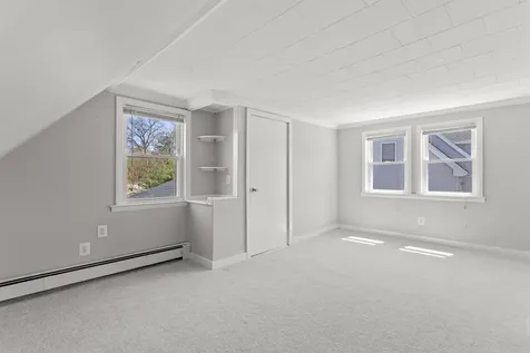71 Franklin Street Derry NH 03038