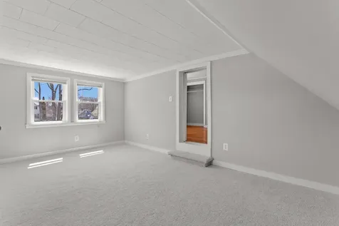 71 Franklin Street Derry NH 03038