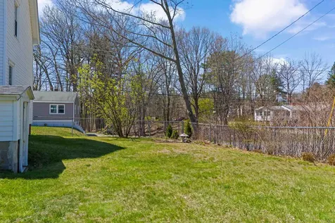 71 Franklin Street Derry NH 03038