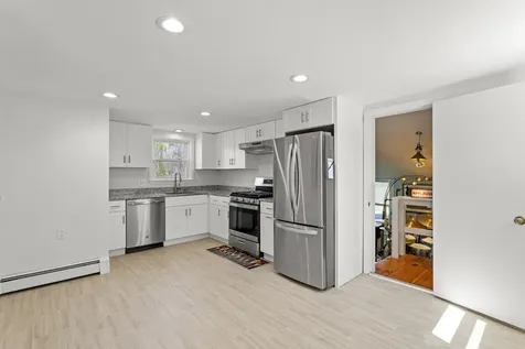 71 Franklin Street Derry NH 03038
