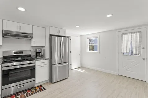 71 Franklin Street Derry NH 03038