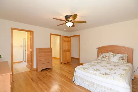863 River Road Weare NH 03281