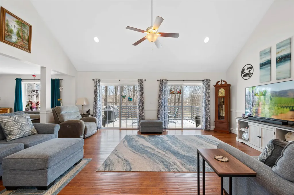 28 Goldsbury Woods Road Barre Town VT 05641