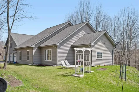 28 Goldsbury Woods Road Barre Town VT 05641