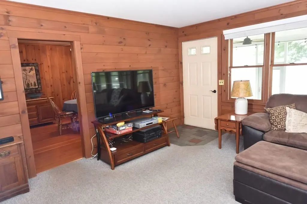 170 Cones Point Road Poultney VT 05765