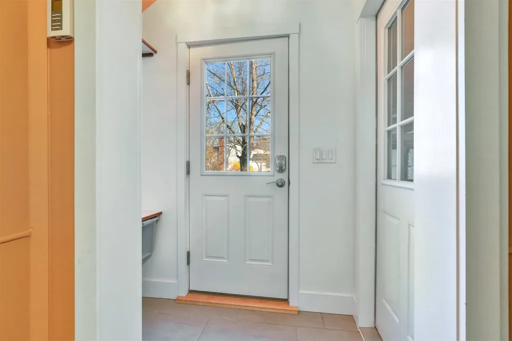 1 Middlebrook Road Dover NH 03820