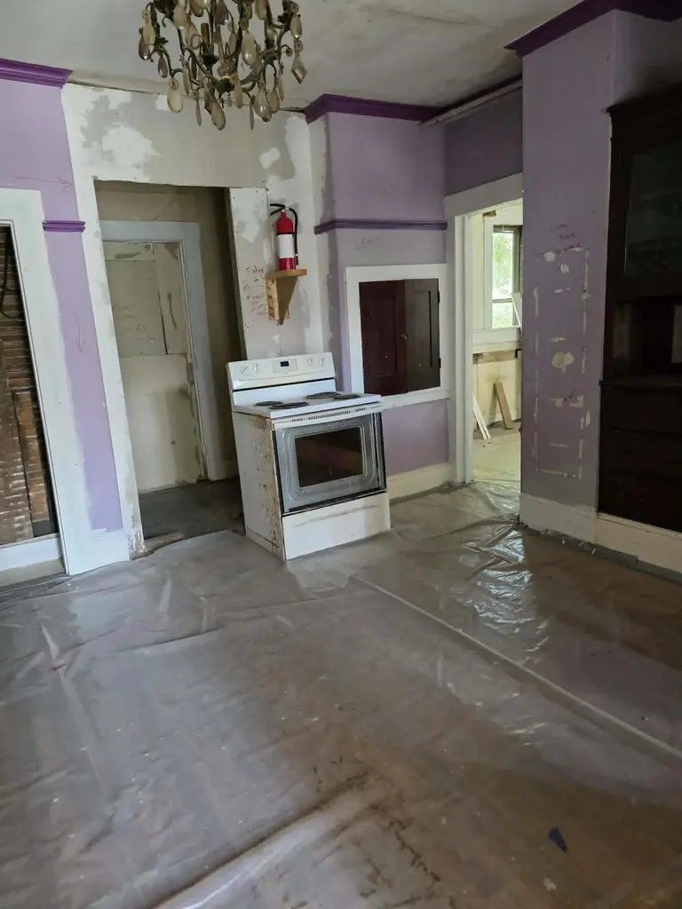 33 Oak Street Brattleboro VT 05301