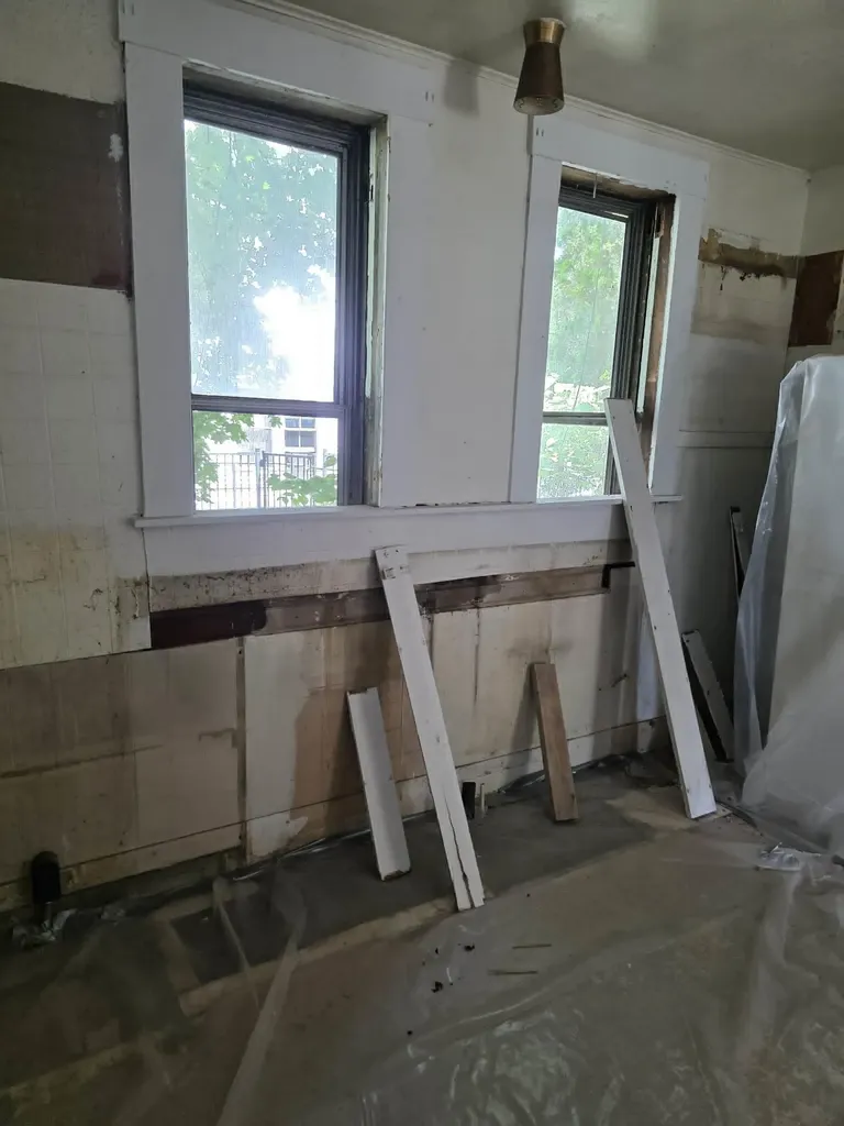 33 Oak Street Brattleboro VT 05301