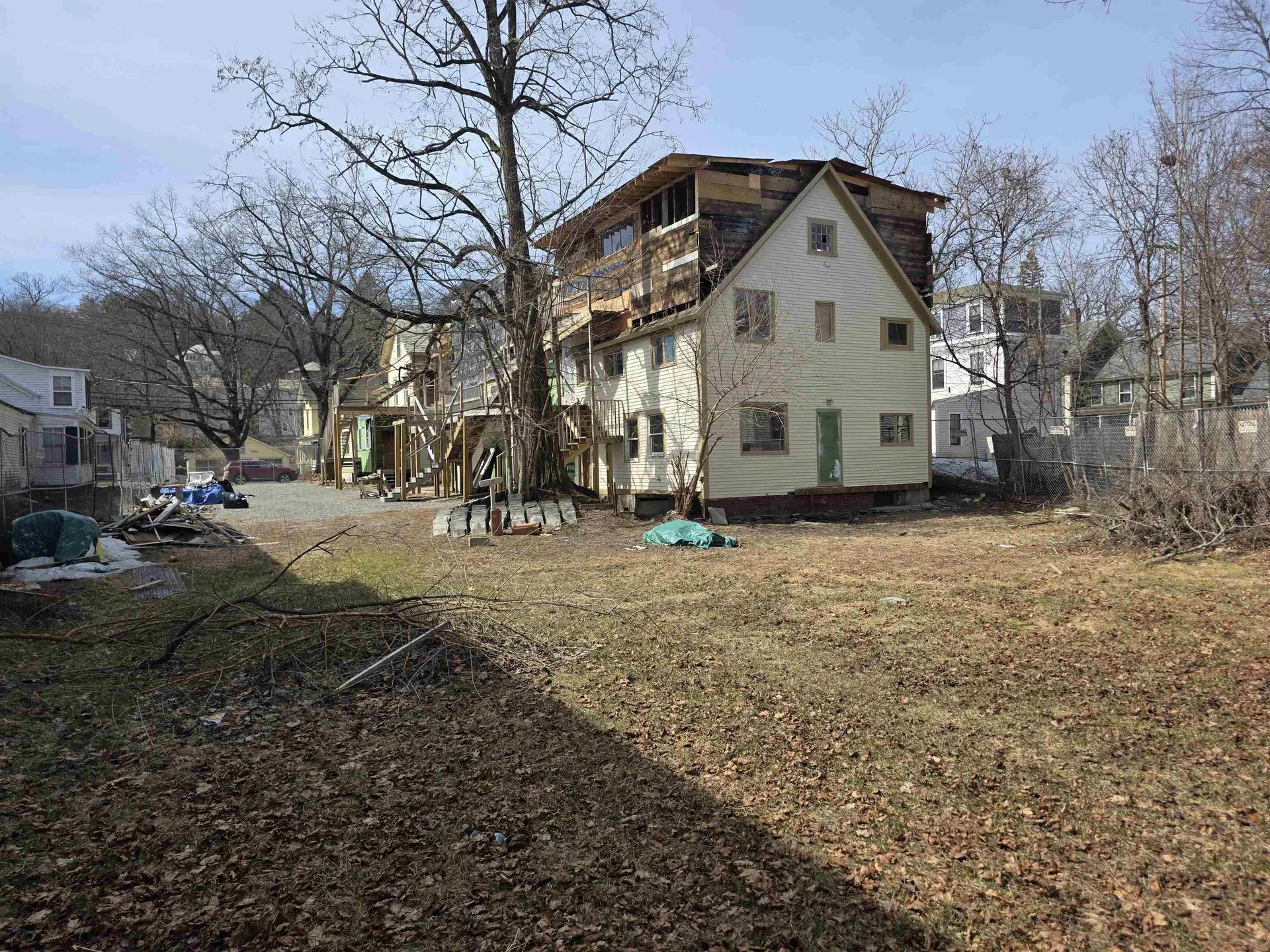 33 Oak Street Brattleboro VT 05301