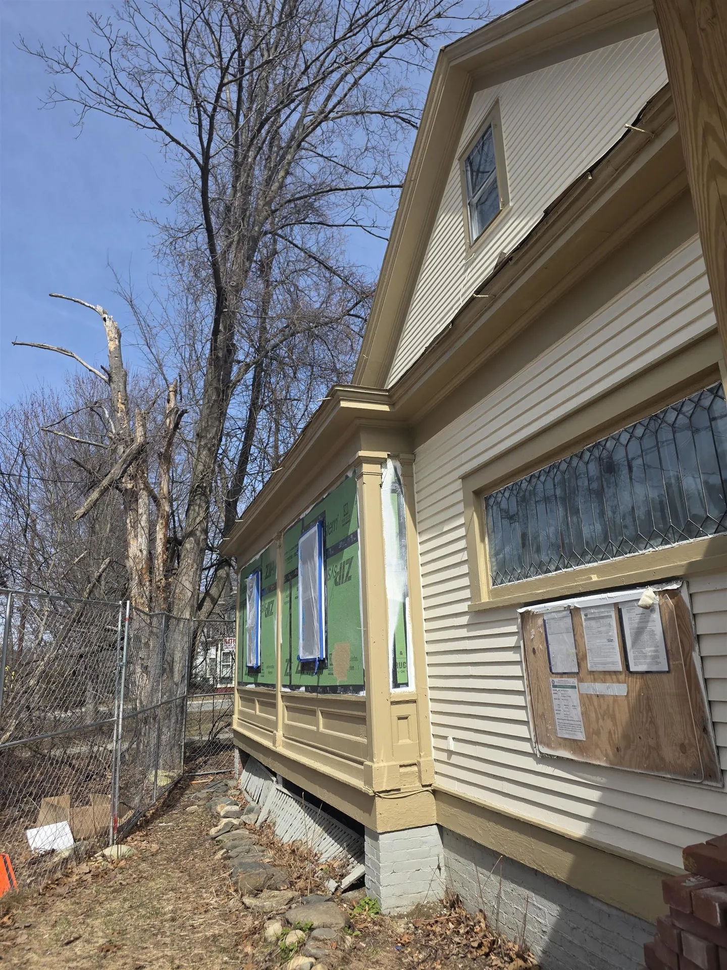 33 Oak Street Brattleboro VT 05301